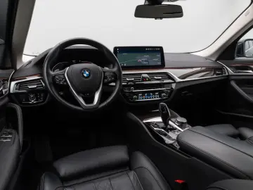 BMW 540d xD Luxury Line Laser 360 HUD DAB HiFi AHK