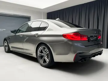 BMW M5 4 4 600 CP