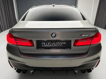 BMW M5 4 4 600 CP