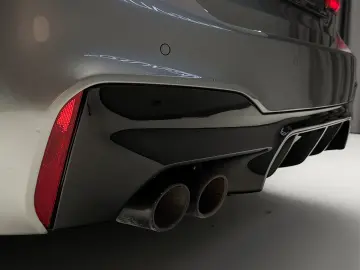 BMW M5 4 4 600 CP
