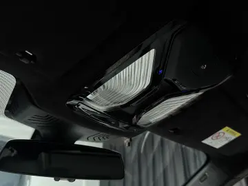 BMW M5 4 4 600 CP
