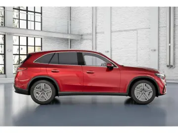 MERCEDES-BENZ GLC 300 e AMG Line Plus 360 Leder Burm…