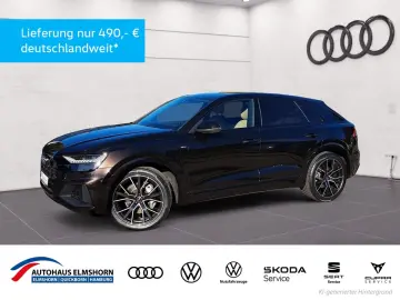 AUDI Q8 55 TFSI quattro tiptr. S line PANO AHK MATRIX