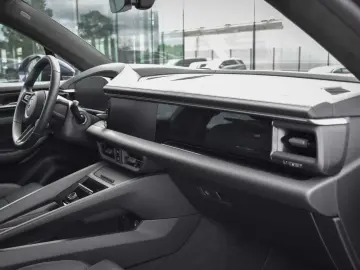 PORSCHE Macan Turbo matrix 22' RS Spyder Head-Up 18-way