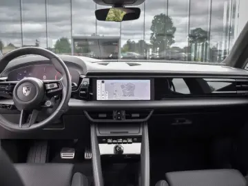PORSCHE Macan Turbo matrix 22' RS Spyder Head-Up 18-way