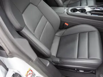 Audi e-tron GT Navi Matrix HuD Panorama B&O Standklim