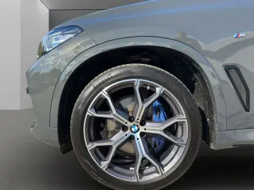 BMW X5 xDrive30d M-SPORT LASER NAVI HUD PANO 360