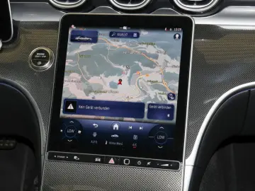 MERCEDES-BENZ C 300 d AMG-Sport Pano Burm DIGITAL 36…