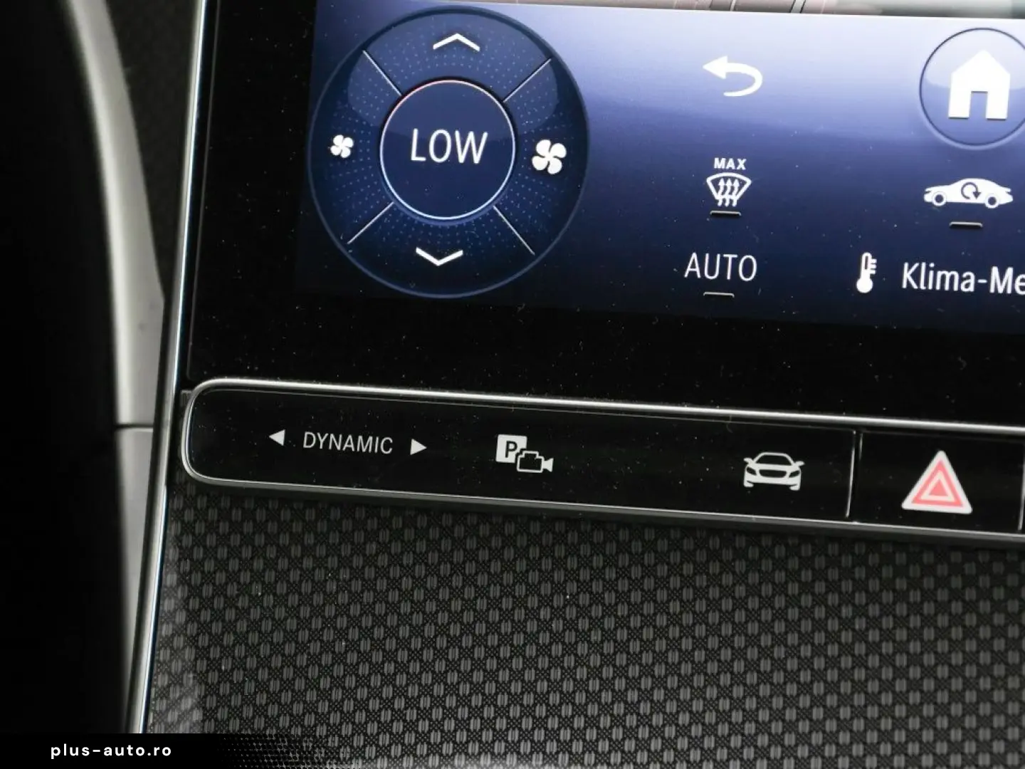 MERCEDES-BENZ C 300 d AMG-Sport Pano Burm DIGITAL 36&hellip;