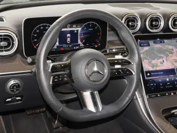 MERCEDES-BENZ C 300 d AMG-Sport Pano Burm DIGITAL 36…