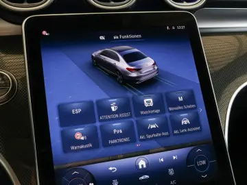 MERCEDES-BENZ C 300 d AMG-Sport Pano Burm DIGITAL 36…