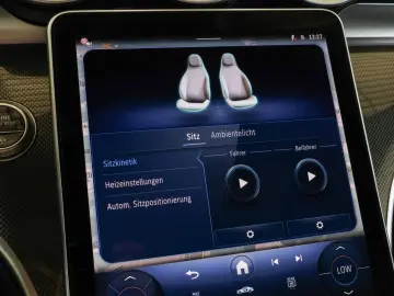 MERCEDES-BENZ C 300 d AMG-Sport Pano Burm DIGITAL 36…