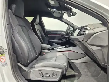 Audi A6 TDI Qu. S Line Matrix HuD 360'' B&O Beifah.19