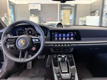 Porsche 992 (911) Carrera 4S   Surround View   BOSE