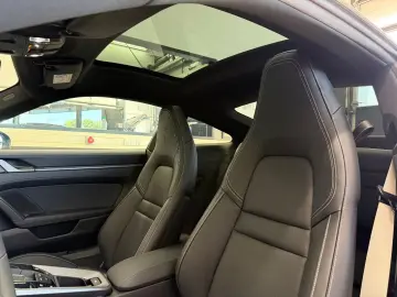 Porsche 992 (911) Carrera 4S   Surround View   BOSE