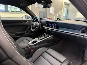 Porsche 992 (911) Carrera 4S   Surround View   BOSE
