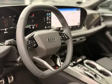 Audi A6 LIMOUSINE 2.0TDI S LINE 2xDISPLAY 360