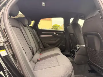 Audi A6 LIMOUSINE 2.0TDI S LINE 2xDISPLAY 360