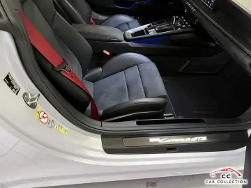 PORSCHE 992 Carrera 4 GTS CarbonDach SpoDes 18Weg HALenk