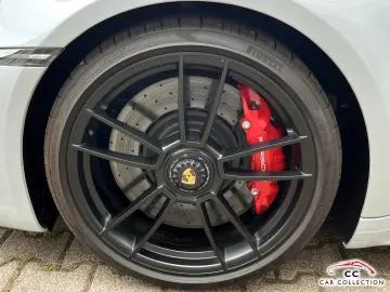 PORSCHE 992 Carrera 4 GTS CarbonDach SpoDes 18Weg HALenk