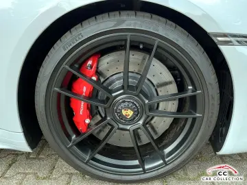 PORSCHE 992 Carrera 4 GTS CarbonDach SpoDes 18Weg HALenk