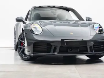 Porsche 911 992.2 Carrera 4S SPORTDESIGN ACC BOSE 18WEGE