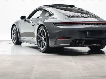 Porsche 911 992.2 Carrera 4S SPORTDESIGN ACC BOSE 18WEGE