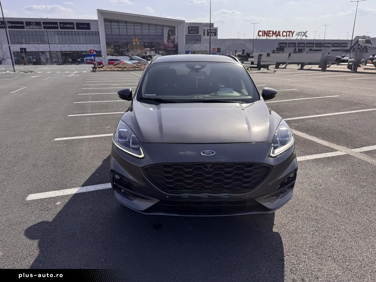 Ford Kuga ST Line X FHEV AWD