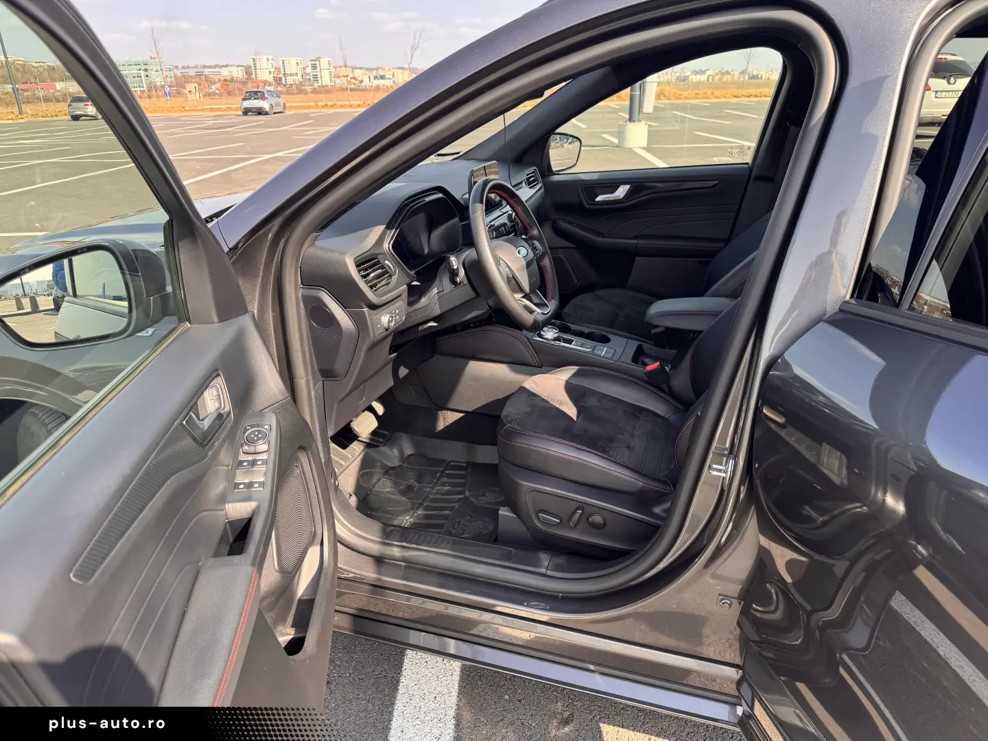 Ford Kuga ST Line X FHEV AWD