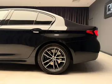 BMW 530d xDrive - M pachet   Laser   Trapa