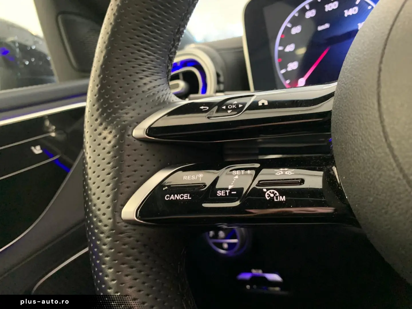 MERCEDES-BENZ C 300 e Lim AMG Line Distr.  Night 360&hellip;