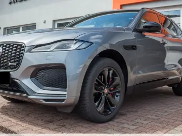 JAGUAR F-PACE D200 AWD R-Dynamic Black ACC Panorama