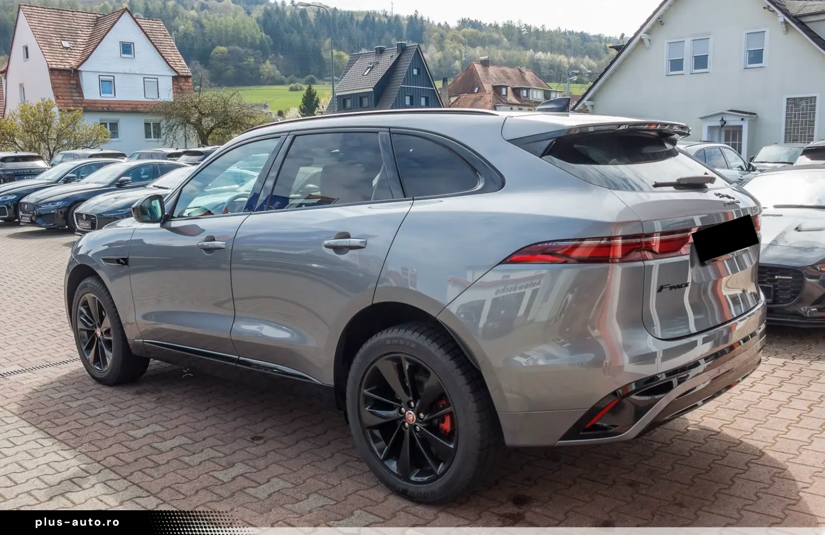 JAGUAR F-PACE D200 AWD R-Dynamic Black ACC Panorama