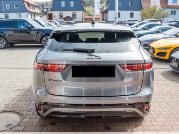 JAGUAR F-PACE D200 AWD R-Dynamic Black ACC Panorama