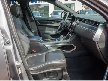 JAGUAR F-PACE D200 AWD R-Dynamic Black ACC Panorama