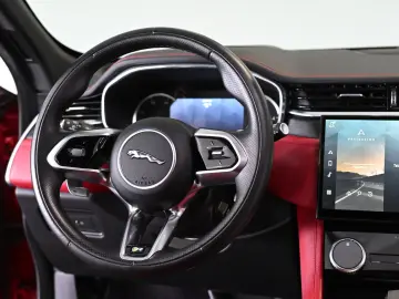 JAGUAR F-PACE R-Dynamic Black Pack AWD Pano Leder 22