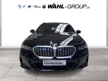 BMW 520d xDrive TOURING M SPORT AHK H&K HIFI PANO AL