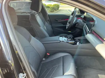 BMW 520d M Sport AHK HeadUp DrivingAss  Innovation H