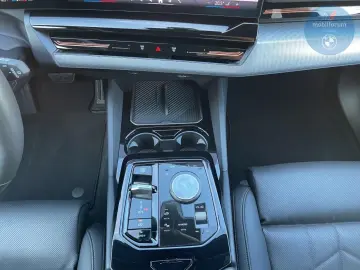 BMW 520d M-Sport Pro aux heat 4x heated seat