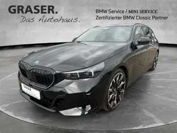 BMW 520d xDrive Touring M Sport Pro Head-Up Pano AHK