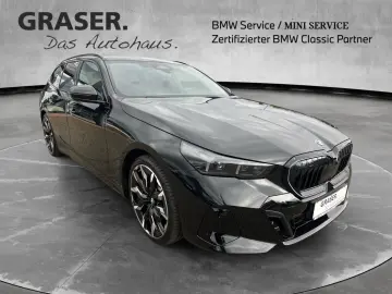 BMW 520d xDrive Touring M Sport Pro Head-Up Pano AHK