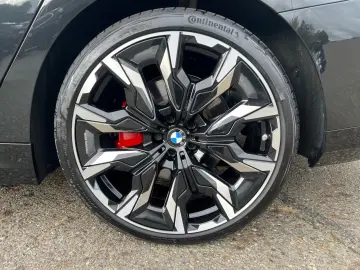BMW 520d xDrive Touring M Sport Pro Head-Up Pano AHK