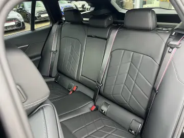 BMW 520d xDrive Touring M Sport Pro Head-Up Pano AHK