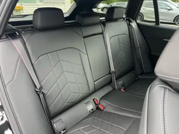 BMW 520d xDrive Touring M Sport Pro Head-Up Pano AHK