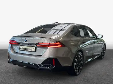 BMW 520d xDrive Limousine M-Sport Pro AHK Pano ACC H