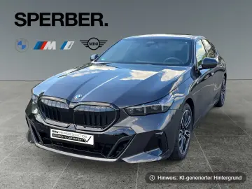 BMW 520d M Sport Pro 19 inch Seat ventilation Iconic GLow