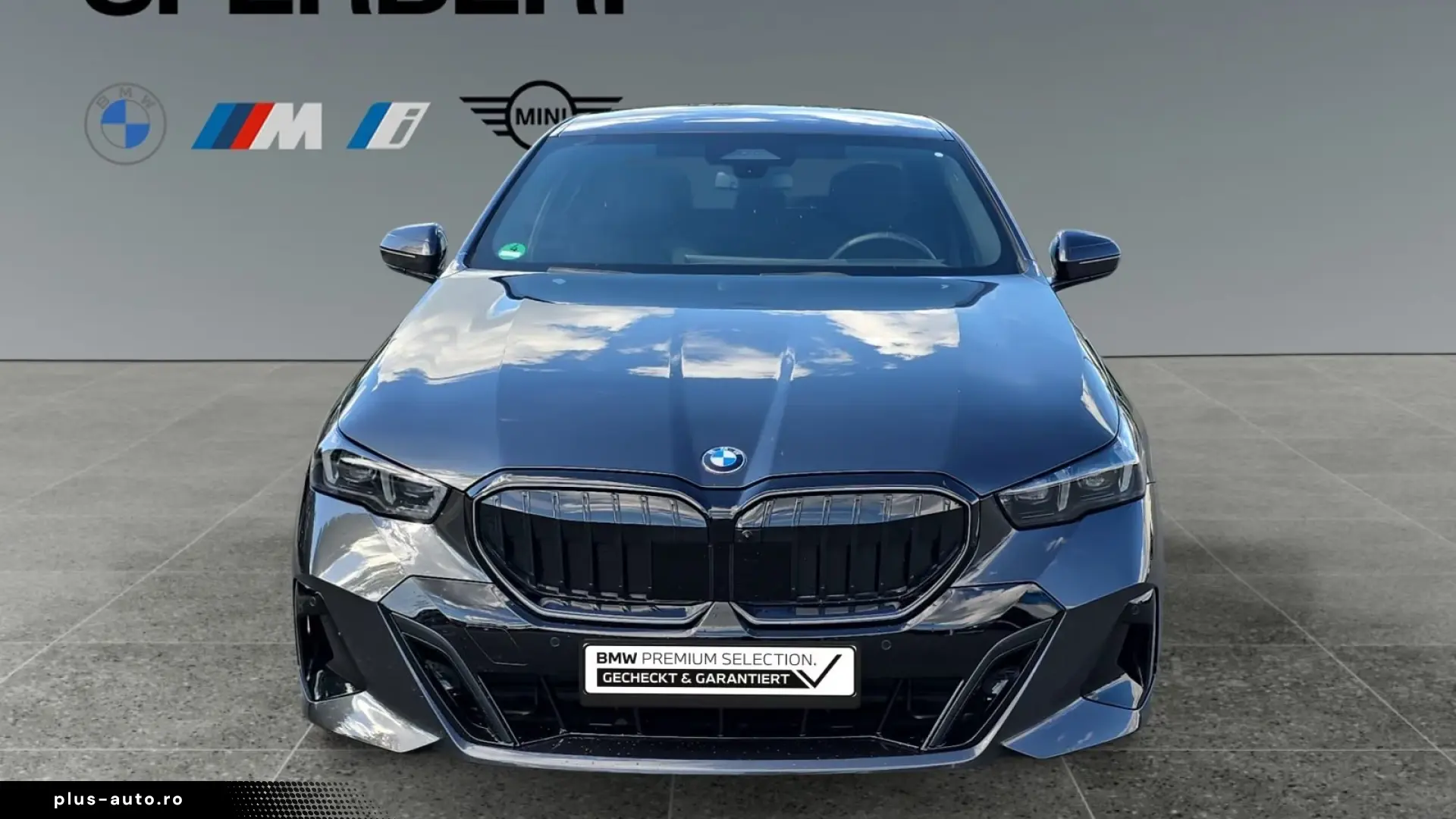 BMW 520d M Sport Pro 19 inch Seat ventilation Iconic GLow