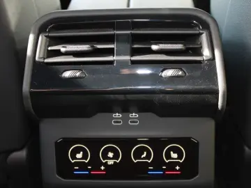 BMW 520d xDrive Tour M Sport pro HUD Iconic DA  AHK
