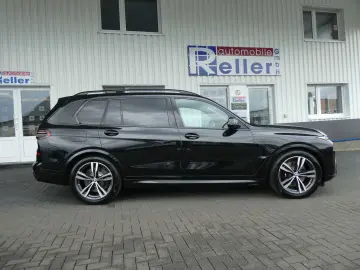 BMW x7 M60 M60 i M Sport Pro Panorama Head-Up AHK
