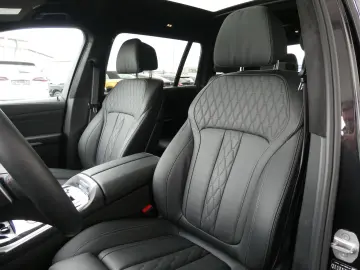 BMW x7 M60 M60 i M Sport Pro Panorama Head-Up AHK